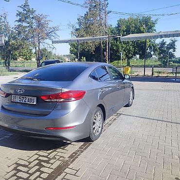 getz 2: Hyundai Elantra: 2018 г., 2 л, Автомат, Бензин, Седан — 4