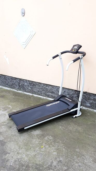 Sport i hobi: Elekricna Traka Za trcanje u veoma dobrom ocuvanom stanju
