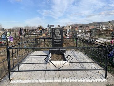 Ритуальные услуги: Изготовление памятников, Изготовление оградок, Изготовление крестов | Гранит, Металл, Мрамор | Оформление, Установка — 5