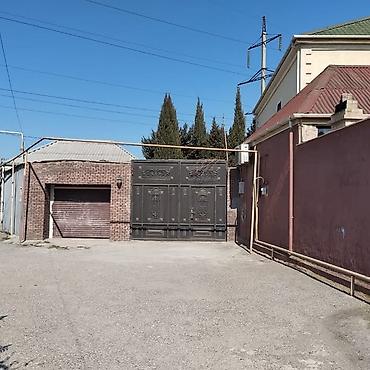 evler satisi: 6 otaqlı, 27 kv. m, Yeni təmirli — 2