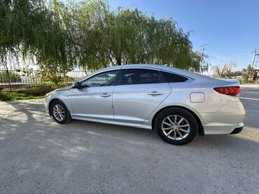 Hyundai: Hyundai Sonata: 2018 г., 2 л, Автомат, Газ, Седан — 2