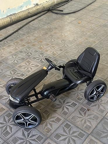 ucuz maşn: Uşaq pedallı kart – Mercedes üslubunda, qara rəng. - 4 təkərli — 2