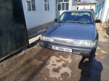 митсубиси спес стар: Mazda 626: 1991 г., 2.2 л, Механика, Бензин, Седан