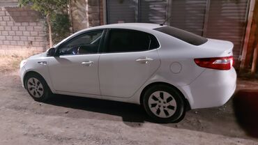 дверь на нексию: Kia Rio: 2014 г., 1.4 л, Автомат, Бензин, Седан