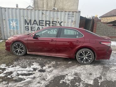 срочно продаю камри: Toyota Camry: 2018 г., 2.5 л, Автомат, Гибрид, Седан