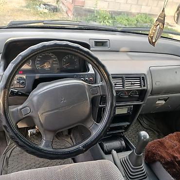 mcv 21: Mitsubishi Space Wagon: 1998 г., 2 л, Механика, Бензин, Минивэн — 6