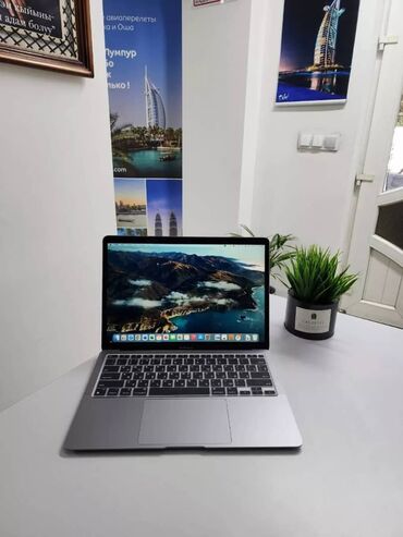 macbook air цена в бишкеке: Ноутбук, Apple, 8 ГБ ОЗУ, Для несложных задач