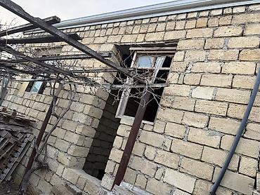 Həyət evləri və villaların satışı: Sumqayit Arxiv idaresinin arxasi. 76-cı məhəllə. Satış üçün yarımçıq — 28