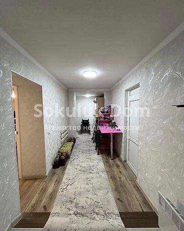 Продажа коттеджей и домов: 🏠Продаётся дом с бизнесом в с. Сокулук 🟡Комнаты: 5 🟡Участок: 13 соток — 11