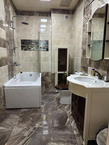 Həyət evləri və villaların satışı: Şüvəlan qəs. 6 otaqlı, 350 kv. m, Kredit yoxdur, Yeni təmirli — 22