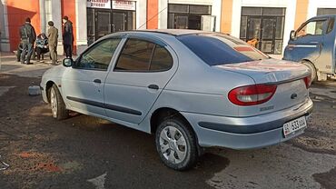 Reliant: Reliant Megane: 2003 г., 1.4 л, Механика, Бензин, Седан