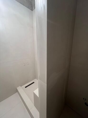 Укладка плитки: Гидроизоляционные работы, Фартук на кухне, Подготовка стен для укладки | Керамическая плитка, Керамогранитая плитка, Мозаичная плитка | Раскладка в разбежку, Раскладка ковром, Вертикальная укладка Больше 6 лет опыта — 8