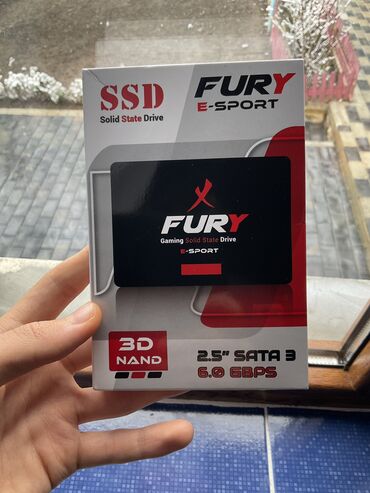 Kompüter ehtiyyat hissələri: SSD disk Yeni