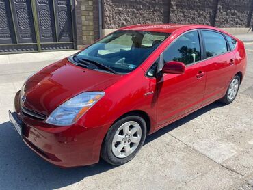 Toyota: Toyota Prius: 2006 г., 1.5 л, Вариатор, Гибрид, Хэтчбэк