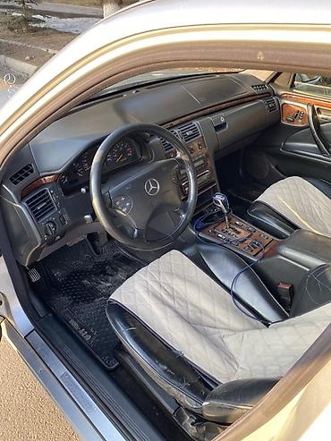 Mercedes-Benz: Mercedes-Benz E-Class: 2001 г., 3.2 л, Автомат, Бензин, Седан — 13