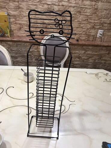 новогодний декор бишкек: Подставка для дисков кошка металл 250 сом