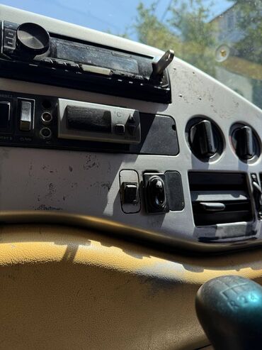 Mercedes-Benz: Mercedes-Benz mikroavtobus - Korpus: Uzadılmış və yüksək tavanlı — 9