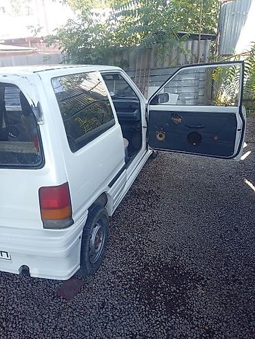 иж урал: Daihatsu Cuore: 1988 г., 0.8 л, Механика, Бензин, Купе — 5