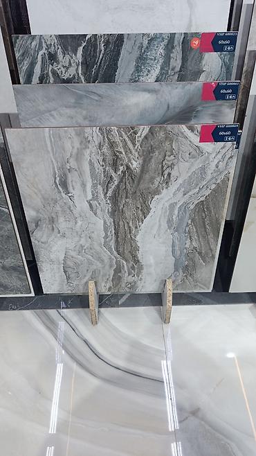 Kafel və metlax: Kafel. Metlax. Kermoqranitlər. 60x60 ölçüdə. Parlaq və mat modellər — 3
