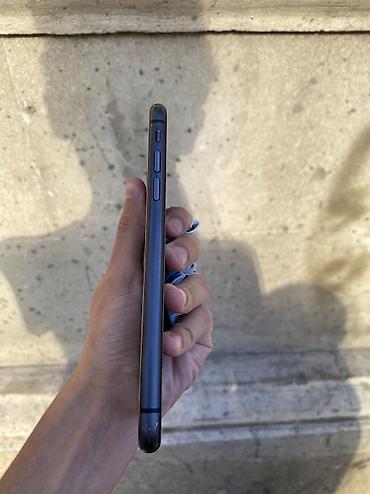 iphone 11: IPhone 11, 64 GB, Qara, Zəmanət, Simsiz şarj, Face ID — 6