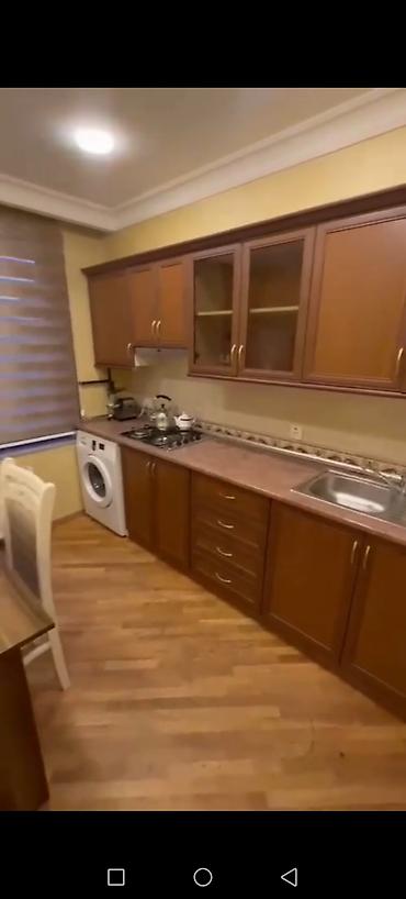 Квартиры: İnşaatçılar metrosu yaxınlığında (metroya 4-5 deyqa piyada)5/3 — 5
