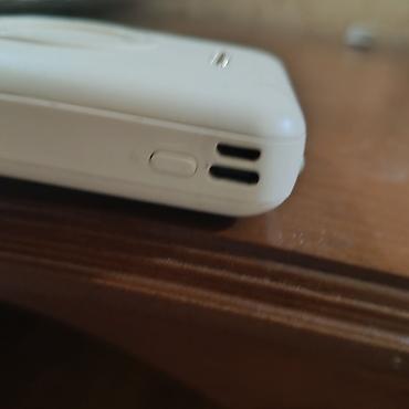 usb sata: Внешний аккумулятор (power bank) с встроенными кабелями и фонариком — 3