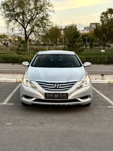 sonata бензин: Hyundai Sonata: 2011 г., 2.4 л, Автомат, Бензин, Седан