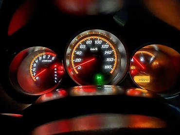 Honda: Honda Fit: 2003 г., 1.5 л, Вариатор, Бензин, Хэтчбэк — 17