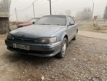 муссо 2 3: Toyota Camry: 1990 г., 3 л, Автомат, Бензин, Седан