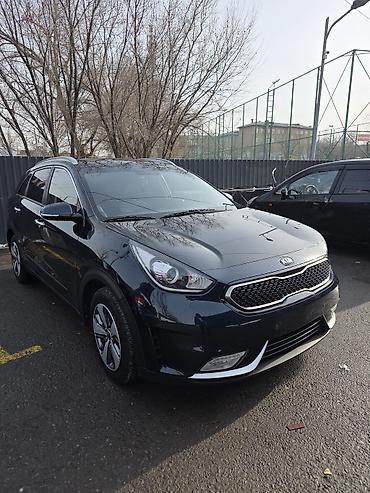 Kia: Kia Niro: 2018 г., 1.6 л, Вариатор, Гибрид, Кроссовер — 3