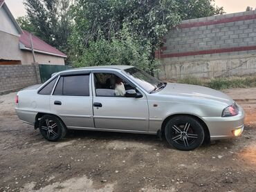электромобиль грузовой: Daewoo Nexia: 2008 г., 1.6 л, Механика, Бензин, Седан