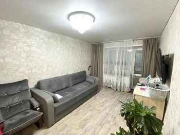 сдаётся квартира рядом рынок дордой: 1 бөлмө, Кыймылсыз мүлк агенттиги, Чогуу жашоосу жок, Толугу менен эмереги бар