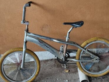 Велосипеды: BMX продаю бмх сротчтно