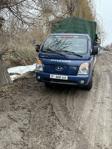 Легкий грузовой транспорт: Легкий грузовик, Hyundai, Стандарт, 2 т, Б/у