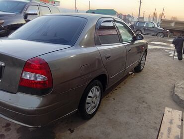 Daewoo: Daewoo Nubira: 2002 г., 1.5 л, Автомат, Бензин, Седан