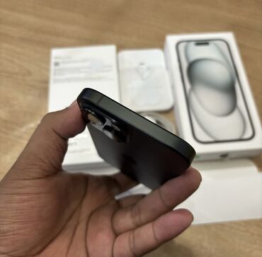 Apple iPhone: IPhone 15, 128 GB, Black Titanium, Zəmanət, Simsiz şarj, Face ID