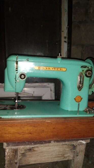 продать виниловые пластинки: Podolsk tikiş maşını – mexaniki, stolüstü model. Xüsusiyyətlər: -