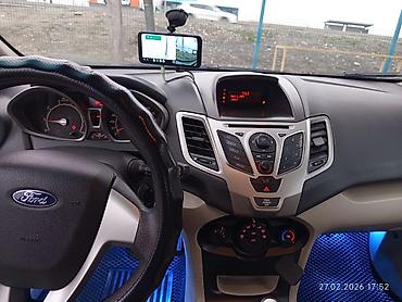 Ford: Ford Fiesta: 2010 г., 1.6 л, Механика, Бензин, Седан — 5