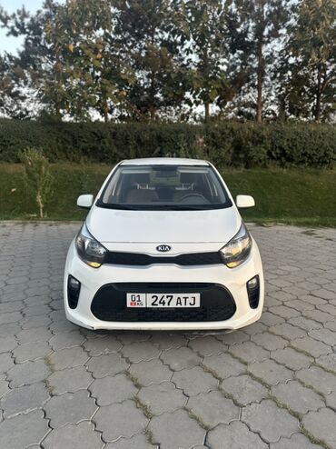 авто в бишкеке: KIA Morning белого цвета. Компактный и практичный автомобиль, идеален