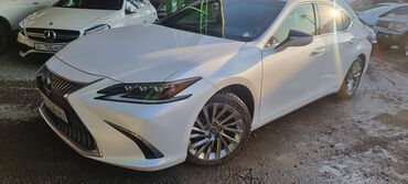 Lexus: Lexus ES: 2021 г., 2.5 л, Вариатор, Гибрид, Седан