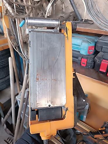 Наждачная бумага, круги и диски: Продаю шлифовальные машинки.ленточные 3500 сом.вибро 2500 сом.в — 10