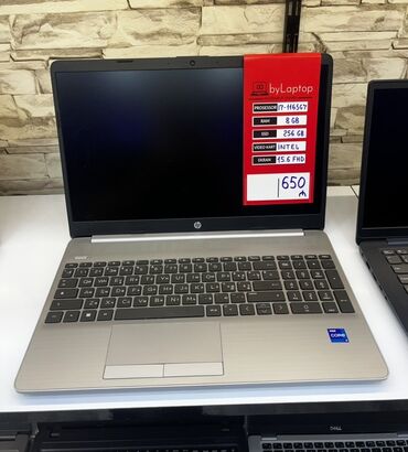 HP 15.6 ", Intel Core i7, 256 GB