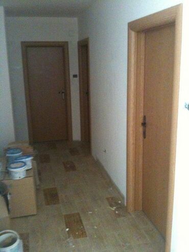 tobogan na naduvavanje iznajmljivanje: Sobna Vrata Novi Sad OBEZBEDJENA MONTAZAVRATA MO�ETE POGLEDATI U NA�EM