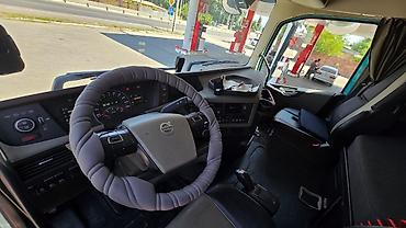 волва 2012: Тягач, Volvo, 2015 г., Без прицепа — 10