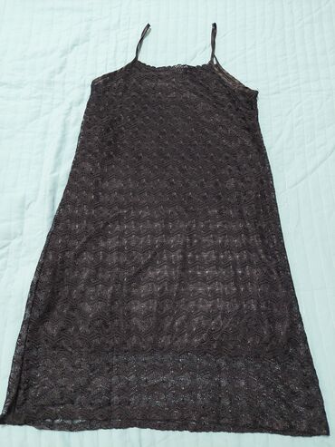 crna haljina sa perjem: L (EU 40), bоја - Crna, Koktel, klub, Na bretele