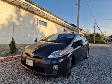 Toyota: Toyota Prius: 2011 г., 1.8 л, Автомат, Гибрид, Хэтчбэк