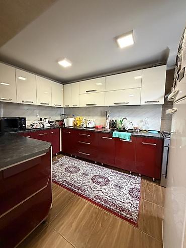 полдома баят: 🏡 **Продается стильный дом в районе баят ✨ **4 комнаты | 120 м² | 4 — 3