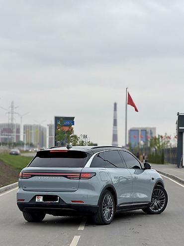 Lixiang: Lixiang : 2024 г., Автомат, Электромобиль, Кроссовер — 3