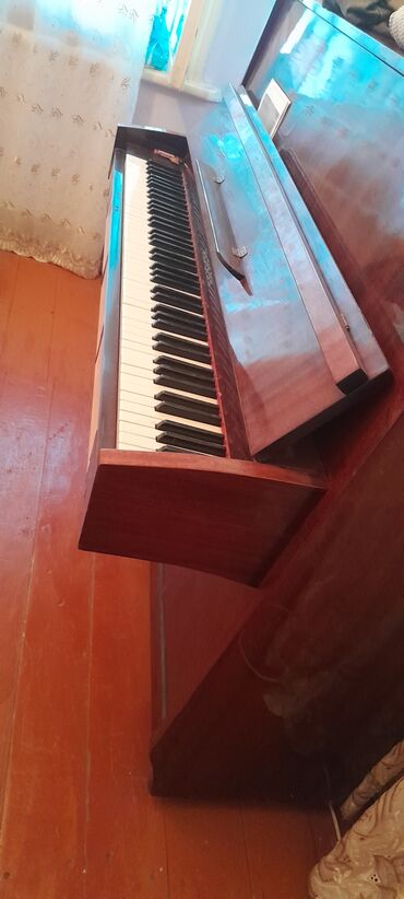белое электронное пианино: Piano, Rostov-Don, Akustik, İşlənmiş, Ünvandan götürmə