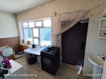 Долгосрочная аренда домов: 57 м², 3 комнаты, Бронированные двери — 23